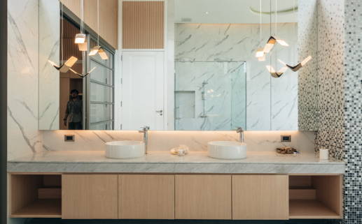 今天农历二〇三〇年腊月二十黄历换新居不适宜吗,搬家吉日