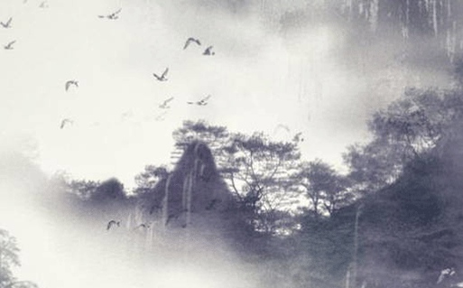 2027年8月17日出行指南：宜出行、祈福与祭祀最佳选择