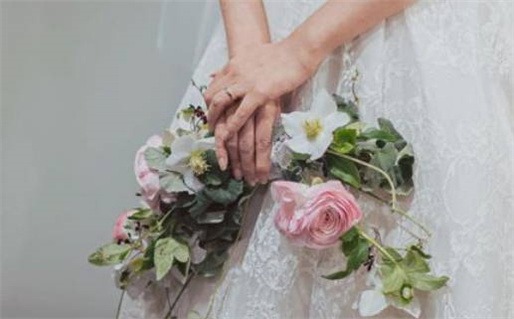 城墙土命解析与生辰八字的深层意义