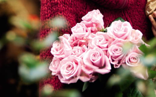 今日万年历2030年10月14日举办婚礼的好日子,结婚吉日