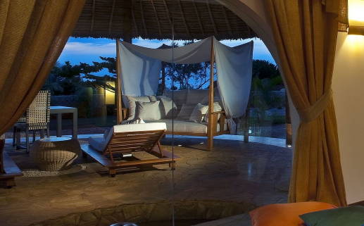 2030年11月16日乔迁黄历查询