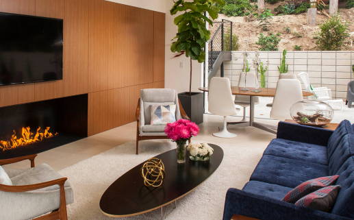 2031年04月15日乔迁黄历查询