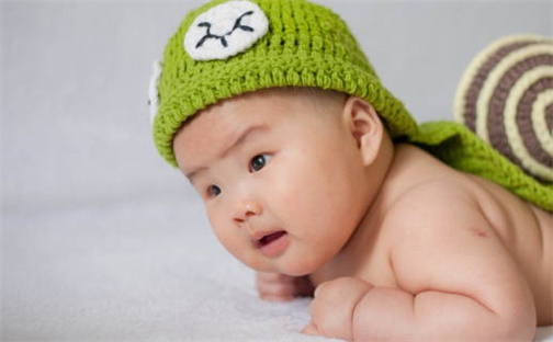郭姓2026年09月12日出生的男孩子五行缺什么？如何科学取名