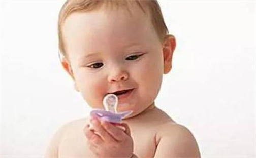 2026年07月24日出生周姓女宝宝八字五行取名禁忌与建议