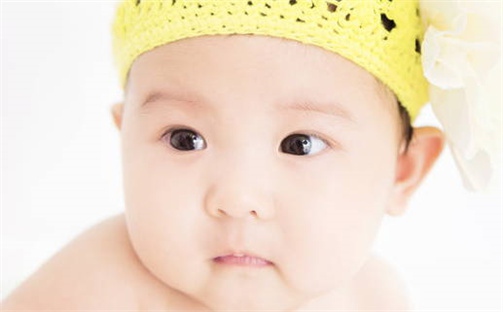 张姓女孩子起名技巧：2026年06月15日生辰八字取名指南