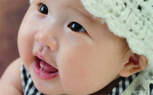 杨姓2026年04月24日出生的男孩子五行缺什么？如何科学取名